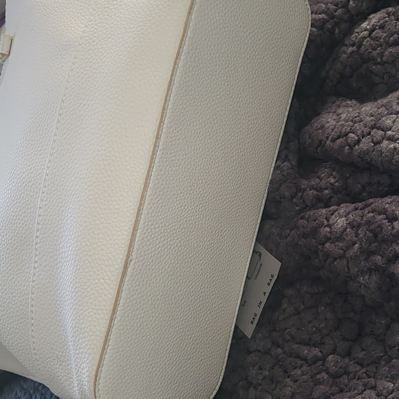 White Leather Handbag - Picture 6 of 8